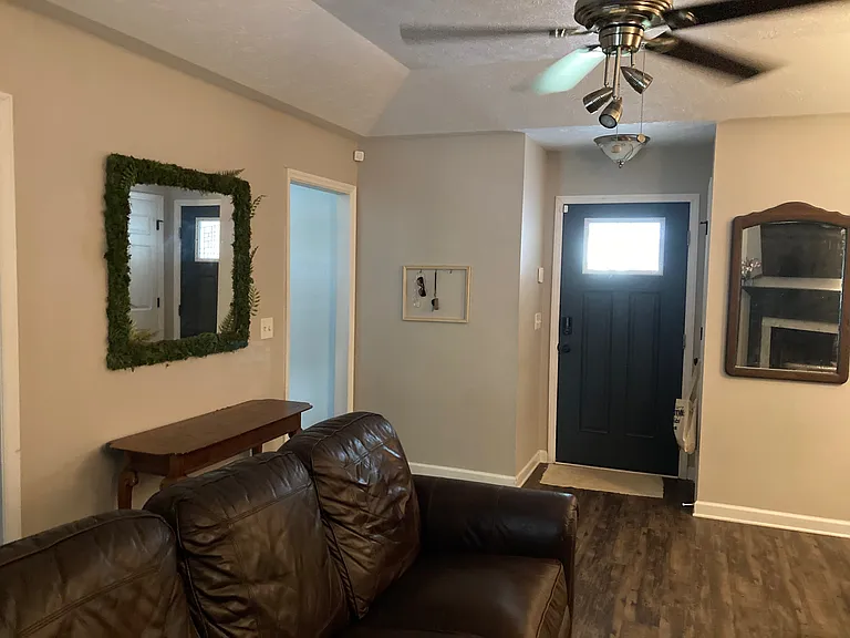 2254 Birchwood Dr — Photo 4
