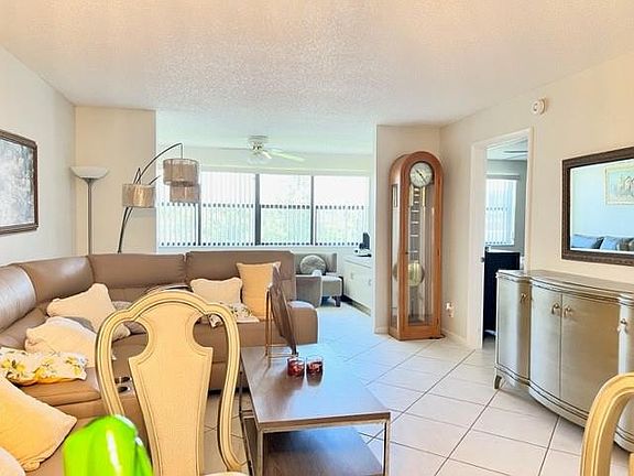 4th image of 2711 NW 104th Avenue #211