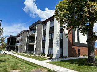 140 Main St E #305, Kingsville, ON