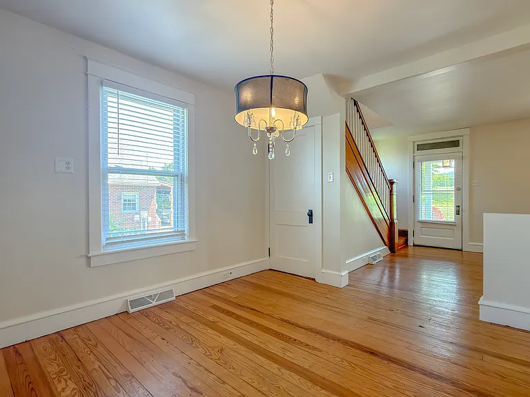 247 S Reamstown Rd — Photo 8