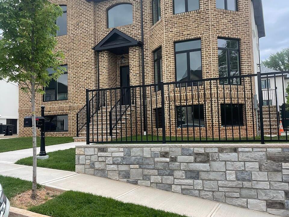 1st image of 7 Frosinone Ln