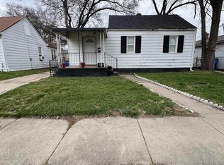 7215 Toepfer Rd, Warren, MI 48091