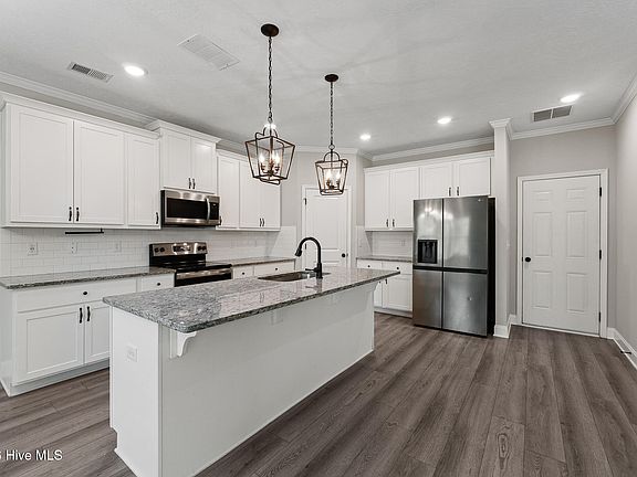 5th image of 2097 Limerick Ct