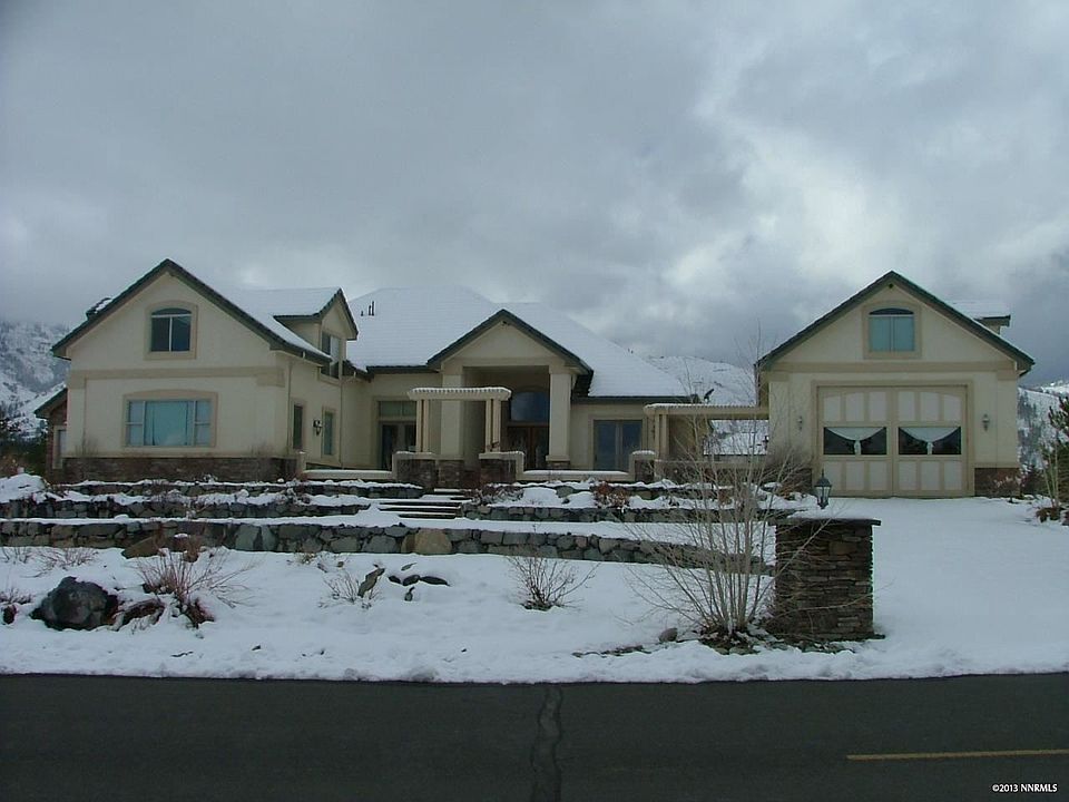 2nd image of 2 Willow Bend Ln
