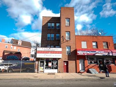 213 Bloomfield Ave, Newark, NJ, 07104