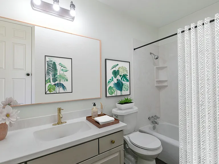 813 Melrose Dr — Photo 13