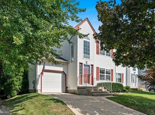 210 Strawbridge Ln, Mullica Hill, NJ 08062