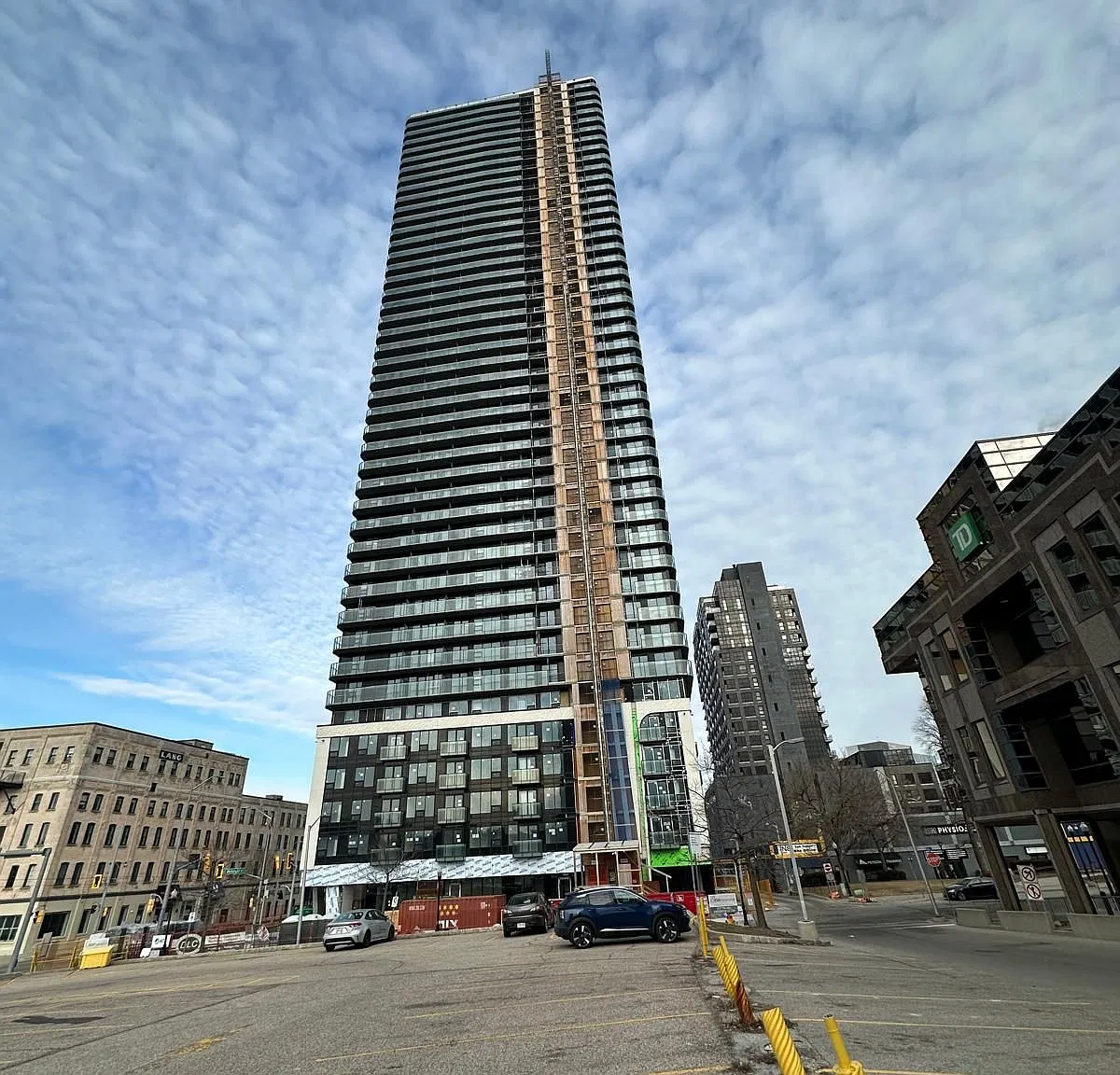 2 bed, $2,100 — Photo 3