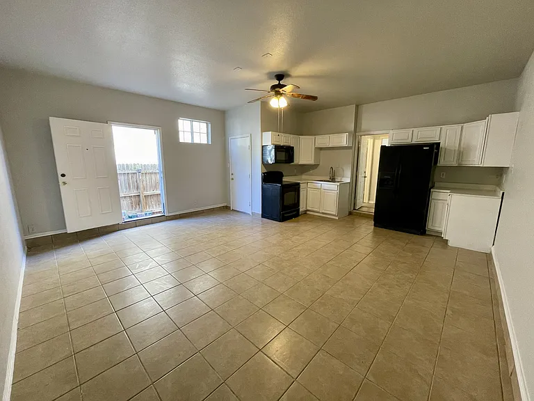 5003 Gemsbuck Chase — Photo 2
