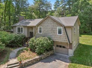 318 Harvard Rd, Stow, MA 01775