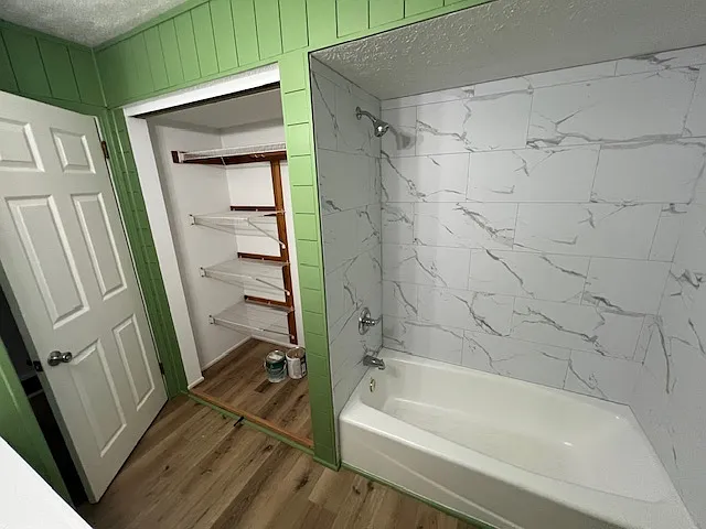 3 bed, 2024 sqft, $2,540 — Photo 3