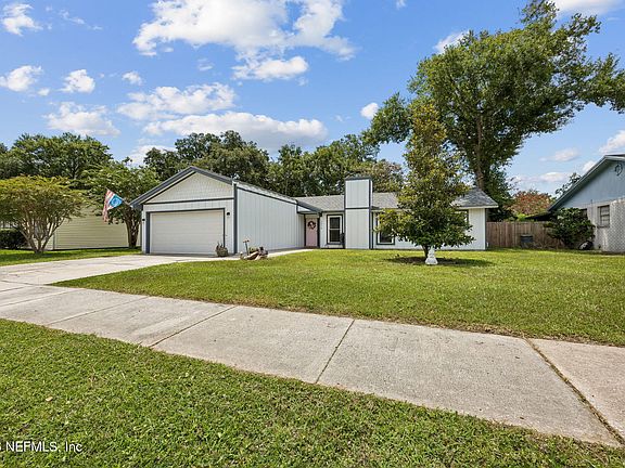 2nd image of 3876 S MANDARIN WOODS Drive S