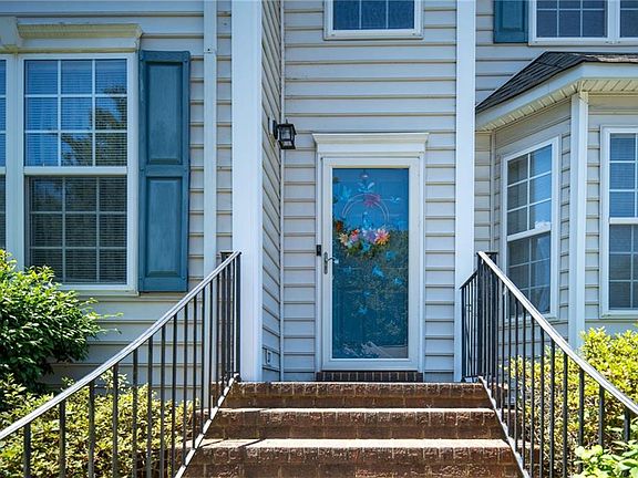 5th image of 6276 Saint Johns Wood