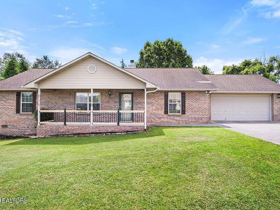 1st image of 5612 Brandon Park Dr