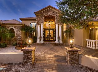 5941 S Gemstone Dr, Chandler, AZ 85249