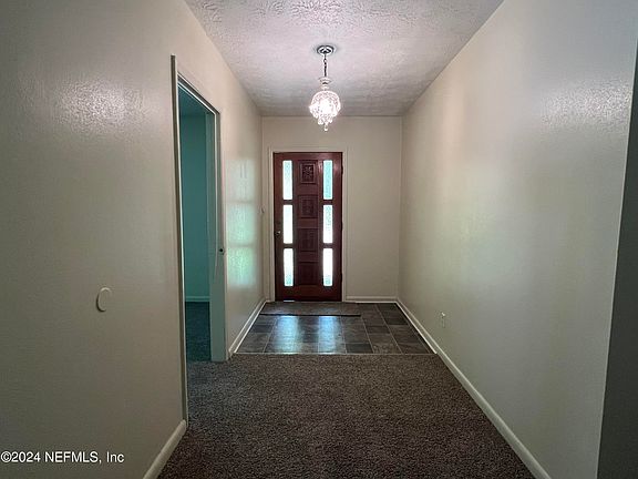 3rd image of 201 CEDAR Avenue