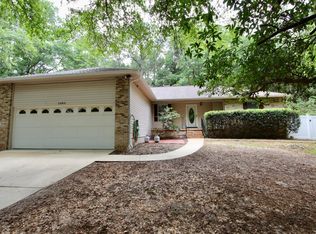 5846 Dogwood Dr E, Crestview, FL 32539