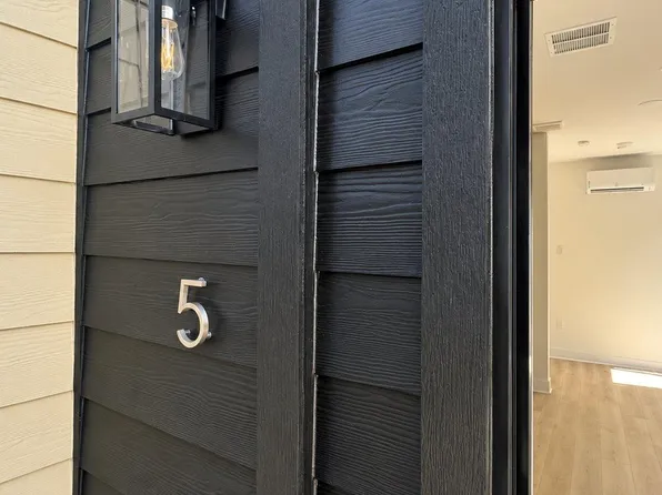 605 E 55th St #5, Austin, TX 78751