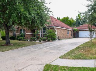 48 Pebble Beach Ct, Jersey Village, TX 77064