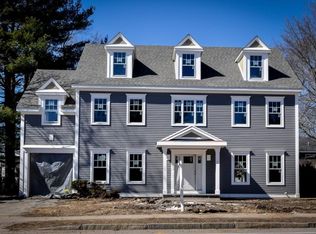 98 Oak St, Natick, MA 01760