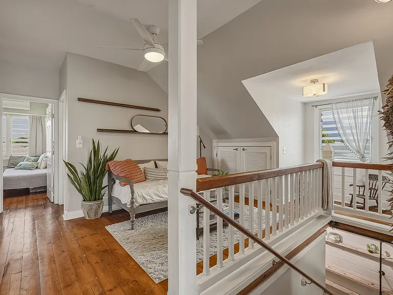 223 Mookua St — Photo 18