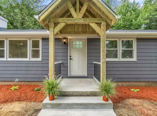 175 Pershing St, Bloomfield, CT 06002