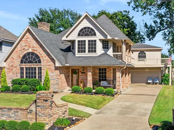 6971 Breezy Point, Willis, TX 77318