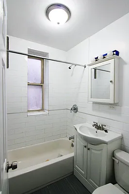 Rented by Bohemia Realty Group | media 9