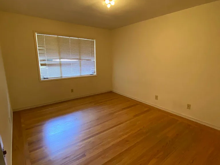 1715 Spruce St #2 — Photo 4