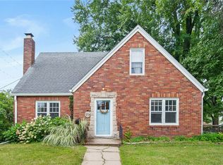 1204 Bell Ave, Des Moines, IA 50315