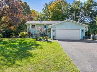 15915 28th Ave N, Plymouth, MN 55447