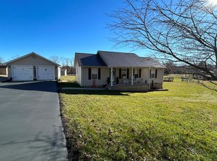 1202 Sheppard Rd, Jamestown, TN 38556