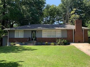 1200 Robinwood Rd, Decatur, GA 30033