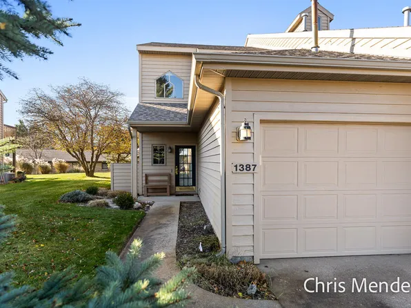 1387 W Harbour Towne Cir #231, Muskegon, MI 49441