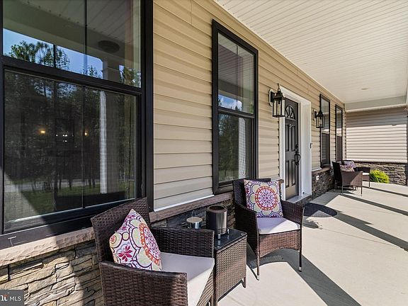 3rd image of 4025 Tamaron Ct