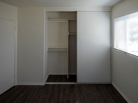 5th image of 11562 Gateway Blvd