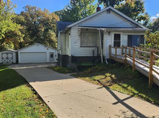 554 S Schweer Ct, Peoria, IL