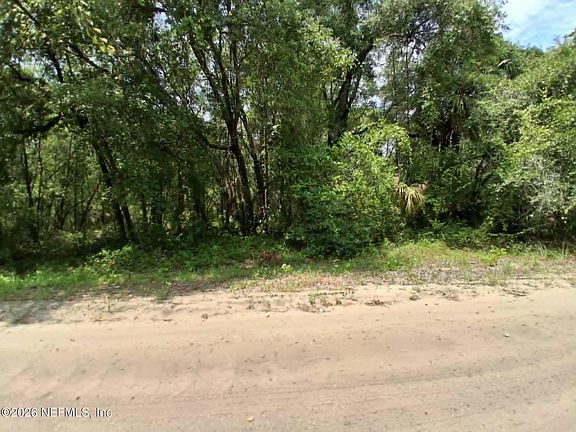 3rd image of 929 ANNETTE Avenue