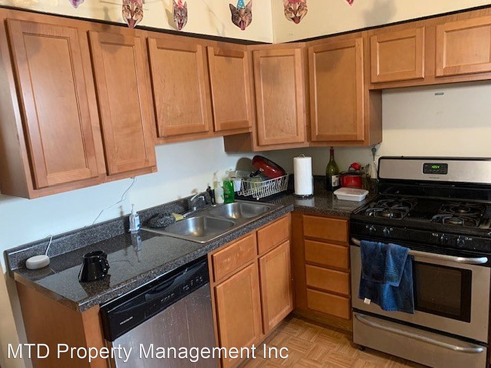 1st image of 1739 N Damen Ave APT 3R