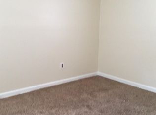 207 Abington Ave #B, Jenkintown, PA 19046