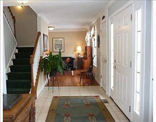 1st image of 103 Beacon Hill Dr
