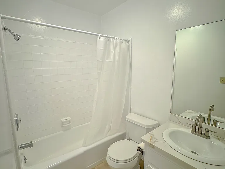11668 Idaho Ave #1 — Photo 5