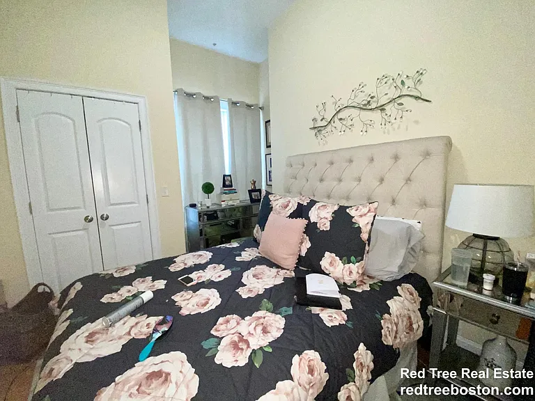 395 W Broadway #3B — Photo 7
