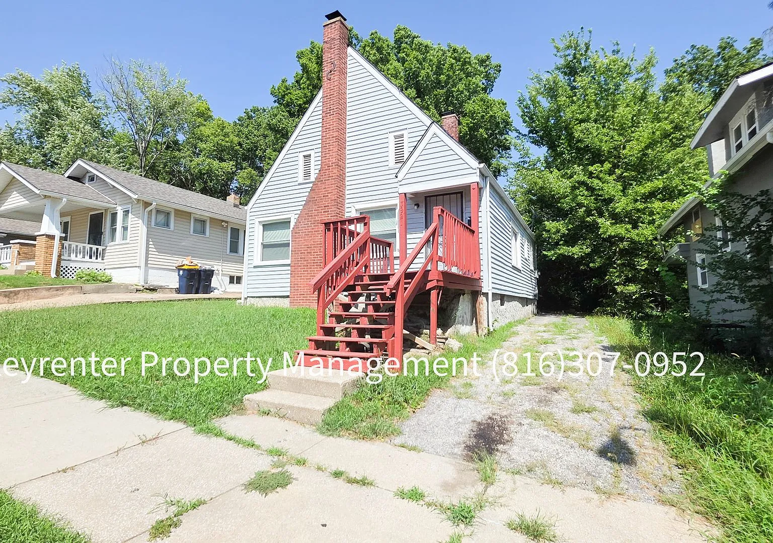 3 Bed, 1 Bath Home Ready For Move-In! — Photo 2