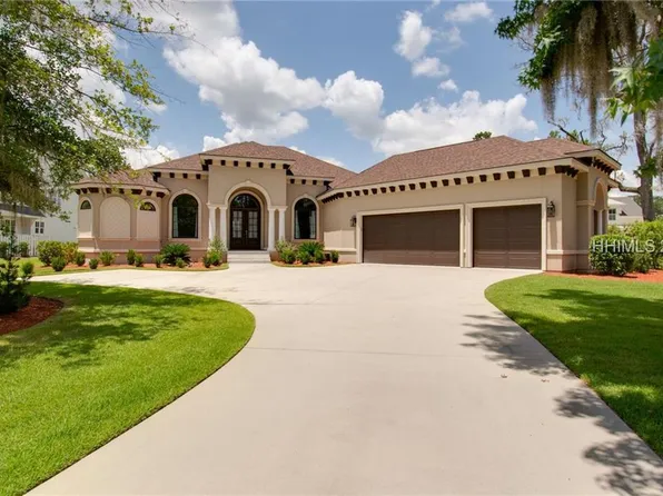 66 Farnsleigh Ave, Bluffton, SC 29910