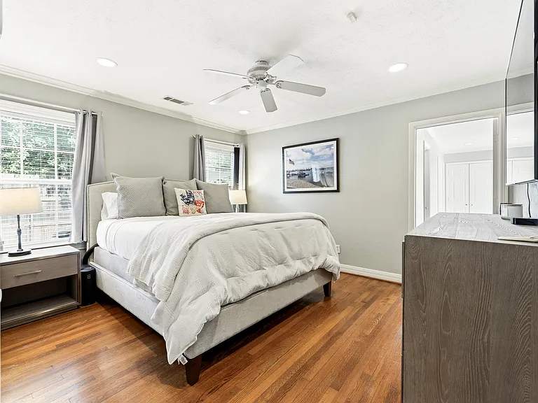 5330 McCommas Blvd — Photo 12