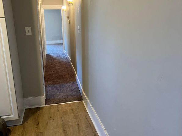 13 W Broad St FLOOR 2