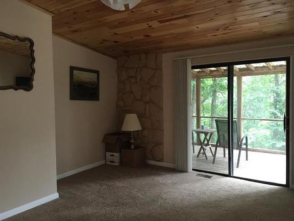 3rd image of 5963 S Circle Dr