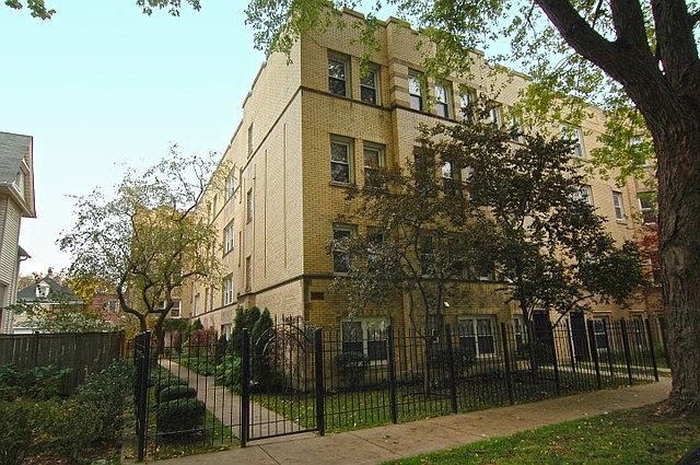 1st image of 1264 W Winona St APT 3A