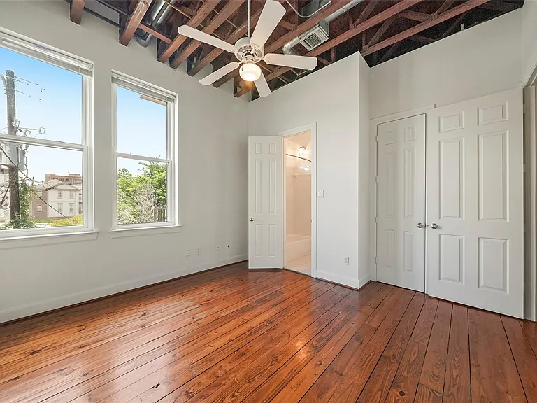 1514 Stanford St — Photo 29
